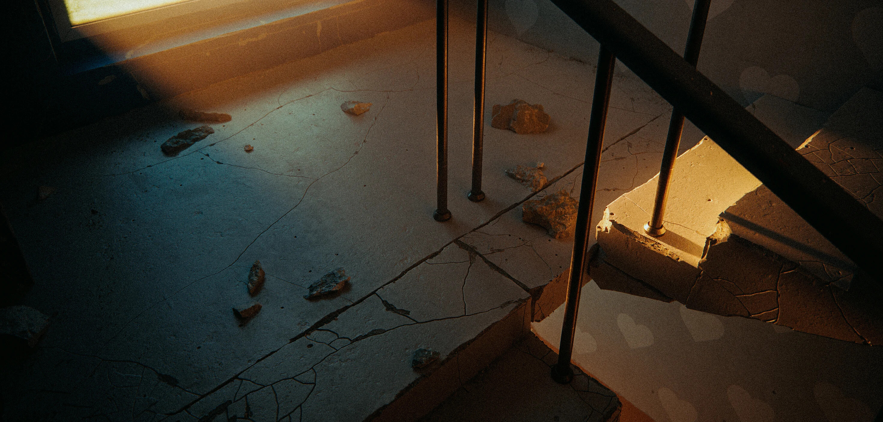 Edgy режет сколы и трещины прямо в геометрии: общее ядро для Cinema 4D и Blender