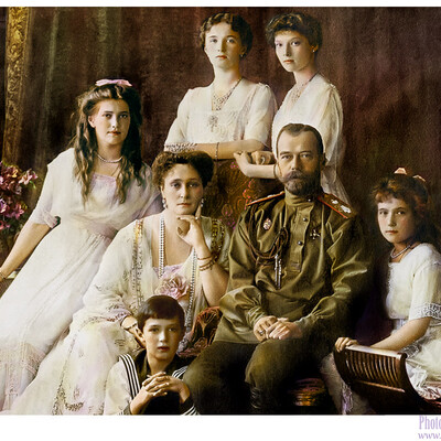 1914. Nicholas II and his family