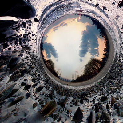 Wormhole.