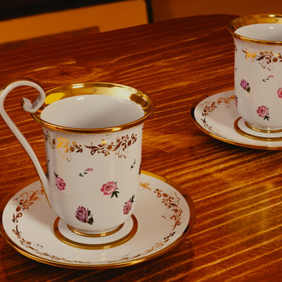 Porcelain cup