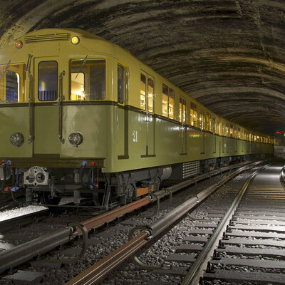 Train from the past( type A )