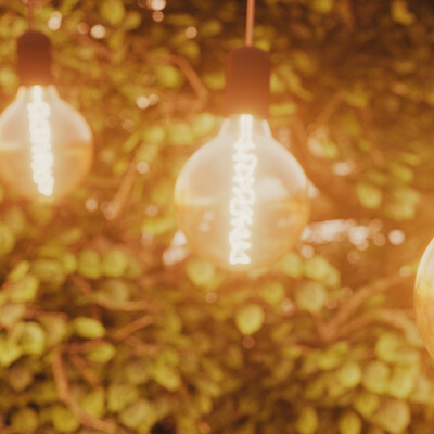 Light bulb