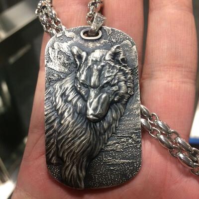 Badge for Wolf and She-Wolf