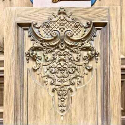 panel in classic style