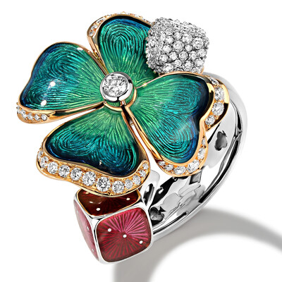 Clover ring