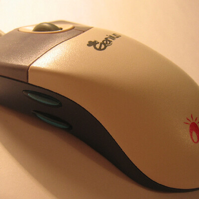 Genius Netscroll Optical