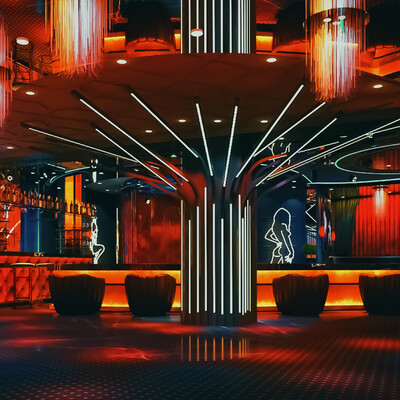 strip bar