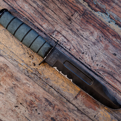 Боевой нож Ka-Bar