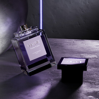 MAUVE — Purple Potion | Perfume Product Visualisation