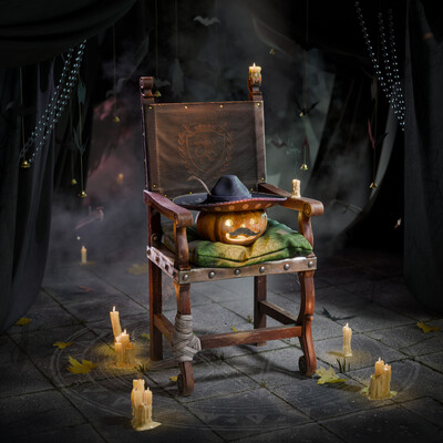 Halloween guardian "Mr. Pumpkin, let me pass"